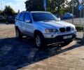 Серый БМВ Х5, объемом двигателя 3 л и пробегом 418 тыс. км за 8500 $, фото 1 на Automoto.ua