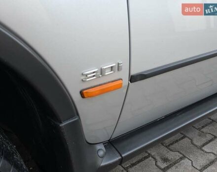 Серый БМВ Х5, объемом двигателя 3 л и пробегом 295 тыс. км за 7999 $, фото 28 на Automoto.ua