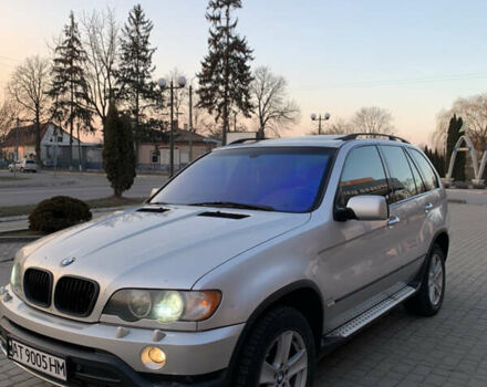 Серый БМВ Х5, объемом двигателя 3 л и пробегом 370 тыс. км за 6400 $, фото 1 на Automoto.ua
