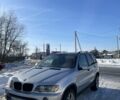 Серый БМВ Х5, объемом двигателя 3 л и пробегом 370 тыс. км за 5800 $, фото 1 на Automoto.ua