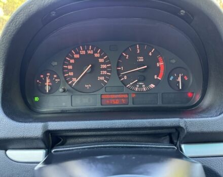 Серый БМВ Х5, объемом двигателя 3 л и пробегом 320 тыс. км за 6300 $, фото 16 на Automoto.ua