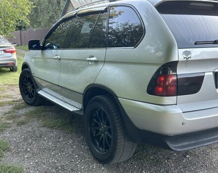 Серый БМВ Х5, объемом двигателя 3 л и пробегом 305 тыс. км за 3499 $, фото 2 на Automoto.ua