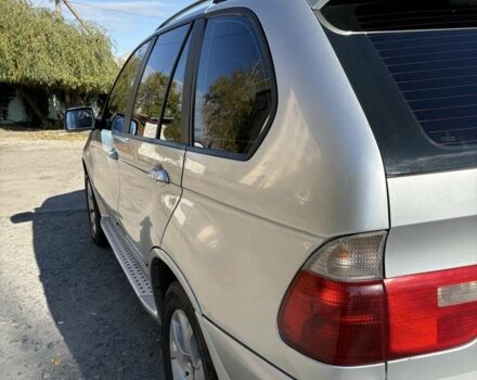 Серый БМВ Х5, объемом двигателя 3 л и пробегом 310 тыс. км за 8000 $, фото 4 на Automoto.ua