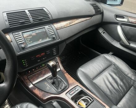 Серый БМВ Х5, объемом двигателя 3 л и пробегом 272 тыс. км за 5700 $, фото 14 на Automoto.ua