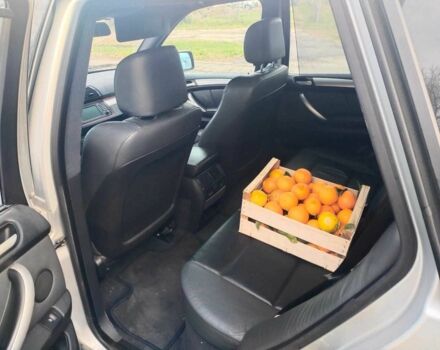 Серый БМВ Х5, объемом двигателя 3 л и пробегом 278 тыс. км за 5999 $, фото 17 на Automoto.ua