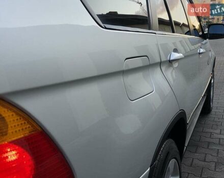 Серый БМВ Х5, объемом двигателя 3 л и пробегом 295 тыс. км за 7999 $, фото 45 на Automoto.ua