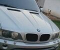Серый БМВ Х5, объемом двигателя 3 л и пробегом 340 тыс. км за 5000 $, фото 1 на Automoto.ua