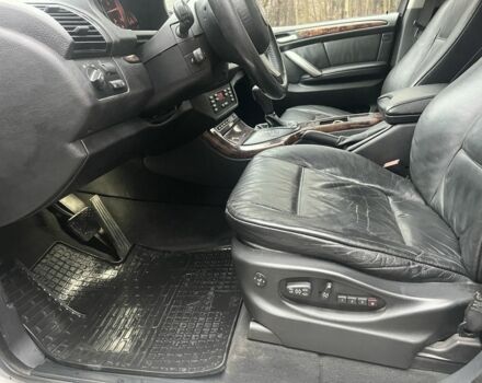 Серый БМВ Х5, объемом двигателя 3 л и пробегом 272 тыс. км за 5700 $, фото 19 на Automoto.ua