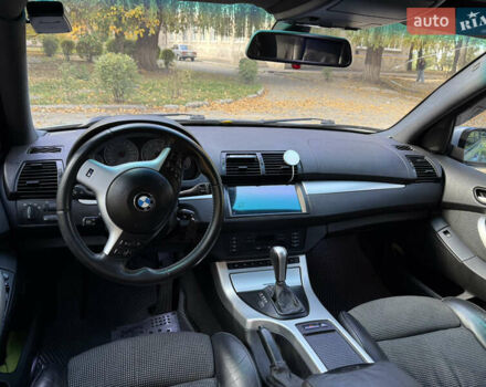 Сірий БМВ Х5, об'ємом двигуна 4.62 л та пробігом 248 тис. км за 11000 $, фото 9 на Automoto.ua
