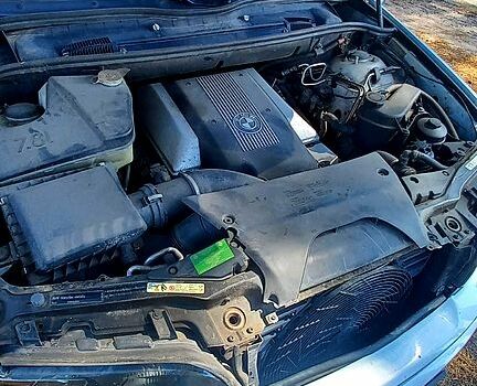 Серый БМВ Х5, объемом двигателя 4.6 л и пробегом 280 тыс. км за 9999 $, фото 11 на Automoto.ua