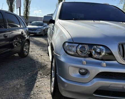 Серый БМВ Х5, объемом двигателя 3 л и пробегом 310 тыс. км за 8000 $, фото 1 на Automoto.ua