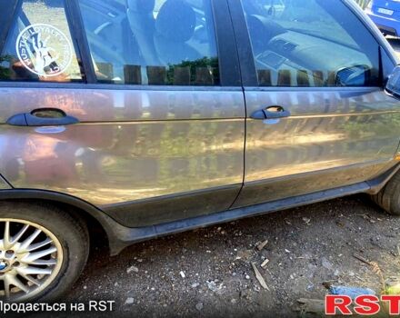 Серый БМВ Х5, объемом двигателя 3 л и пробегом 315 тыс. км за 8350 $, фото 9 на Automoto.ua