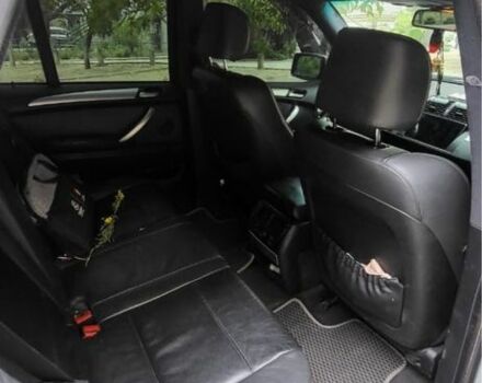 Серый БМВ Х5, объемом двигателя 2.9 л и пробегом 475 тыс. км за 8500 $, фото 4 на Automoto.ua