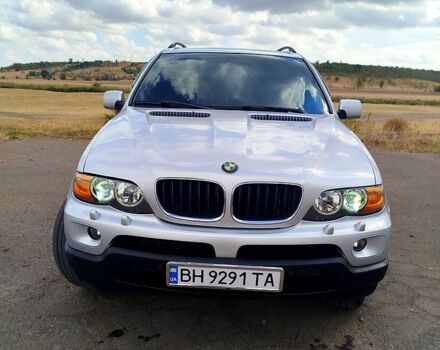 Серый БМВ Х5, объемом двигателя 3 л и пробегом 380 тыс. км за 10000 $, фото 6 на Automoto.ua