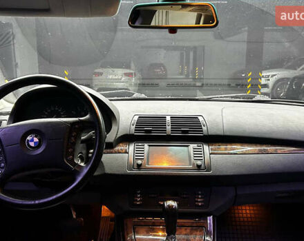 Серый БМВ Х5, объемом двигателя 4.4 л и пробегом 250 тыс. км за 10300 $, фото 8 на Automoto.ua
