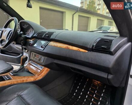 Серый БМВ Х5, объемом двигателя 3 л и пробегом 295 тыс. км за 7999 $, фото 80 на Automoto.ua