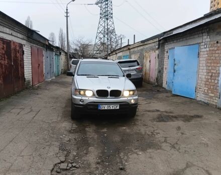 Серый БМВ Х5, объемом двигателя 3 л и пробегом 350 тыс. км за 3850 $, фото 1 на Automoto.ua