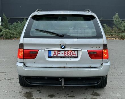 Серый БМВ Х5, объемом двигателя 3 л и пробегом 300 тыс. км за 3450 $, фото 3 на Automoto.ua