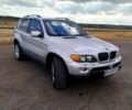 Серый БМВ Х5, объемом двигателя 3 л и пробегом 380 тыс. км за 10000 $, фото 2 на Automoto.ua