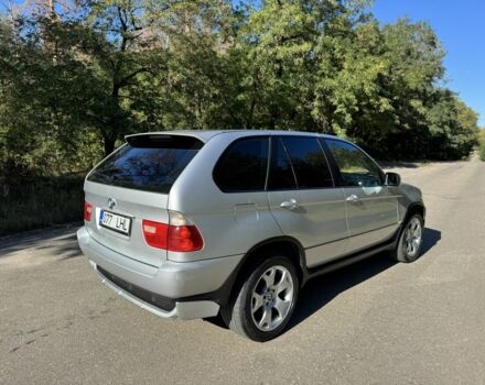 Серый БМВ Х5, объемом двигателя 3 л и пробегом 320 тыс. км за 6300 $, фото 4 на Automoto.ua