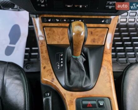 Серый БМВ Х5, объемом двигателя 3 л и пробегом 295 тыс. км за 7999 $, фото 64 на Automoto.ua