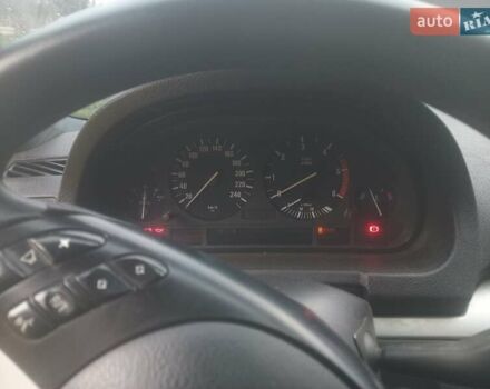 Серый БМВ Х5, объемом двигателя 3 л и пробегом 340 тыс. км за 5000 $, фото 10 на Automoto.ua