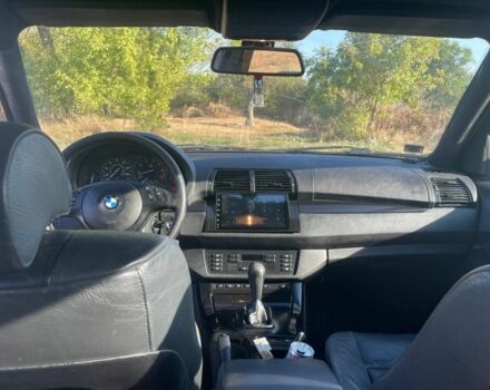 Серый БМВ Х5, объемом двигателя 3 л и пробегом 320 тыс. км за 4650 $, фото 11 на Automoto.ua