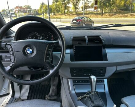 Сірий БМВ Х5, об'ємом двигуна 3 л та пробігом 390 тис. км за 3499 $, фото 4 на Automoto.ua