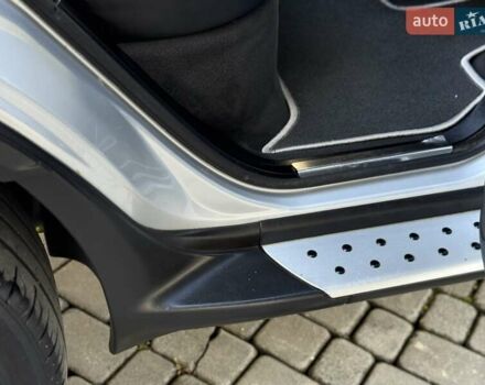 Серый БМВ Х5, объемом двигателя 4.6 л и пробегом 240 тыс. км за 6700 $, фото 87 на Automoto.ua