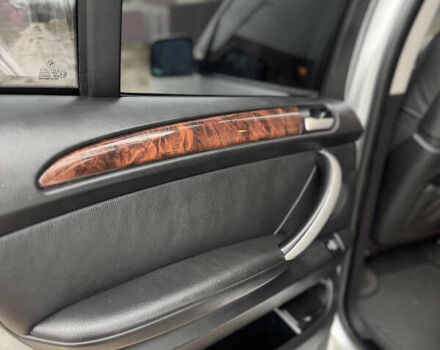Сірий БМВ Х5, об'ємом двигуна 3 л та пробігом 315 тис. км за 7999 $, фото 14 на Automoto.ua