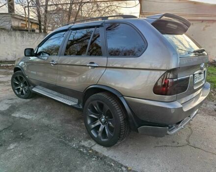Серый БМВ Х5, объемом двигателя 4.8 л и пробегом 230 тыс. км за 7499 $, фото 5 на Automoto.ua