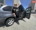 Серый БМВ Х5, объемом двигателя 3 л и пробегом 375 тыс. км за 4900 $, фото 1 на Automoto.ua
