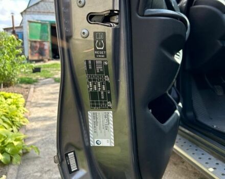 Серый БМВ Х5, объемом двигателя 3 л и пробегом 419 тыс. км за 9500 $, фото 3 на Automoto.ua