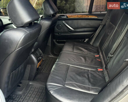 Серый БМВ Х5, объемом двигателя 3 л и пробегом 490 тыс. км за 11500 $, фото 21 на Automoto.ua