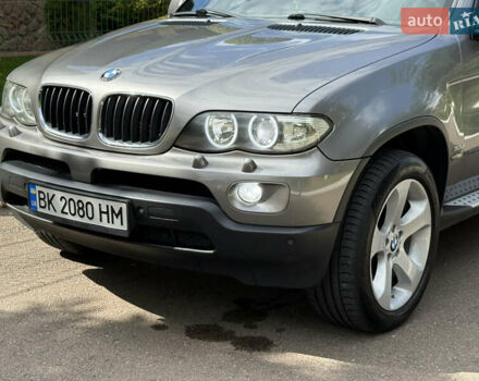 Серый БМВ Х5, объемом двигателя 3 л и пробегом 490 тыс. км за 11500 $, фото 15 на Automoto.ua