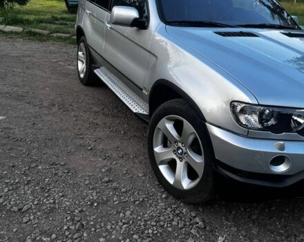 Серый БМВ Х5, объемом двигателя 3 л и пробегом 430 тыс. км за 5700 $, фото 1 на Automoto.ua