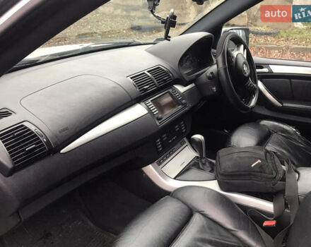 Серый БМВ Х5, объемом двигателя 3 л и пробегом 225 тыс. км за 3700 $, фото 10 на Automoto.ua