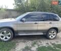 Серый БМВ Х5, объемом двигателя 3 л и пробегом 400 тыс. км за 11000 $, фото 9 на Automoto.ua