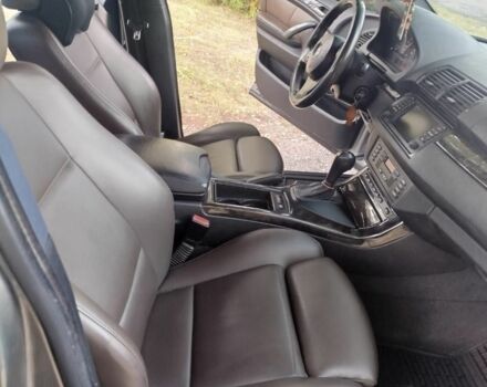 Серый БМВ Х5, объемом двигателя 3 л и пробегом 511 тыс. км за 10399 $, фото 14 на Automoto.ua