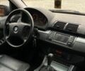 Серый БМВ Х5, объемом двигателя 3 л и пробегом 390 тыс. км за 7900 $, фото 19 на Automoto.ua