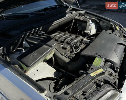 Серый БМВ Х5, объемом двигателя 3 л и пробегом 451 тыс. км за 13999 $, фото 52 на Automoto.ua