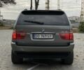 Серый БМВ Х5, объемом двигателя 3 л и пробегом 390 тыс. км за 7900 $, фото 9 на Automoto.ua