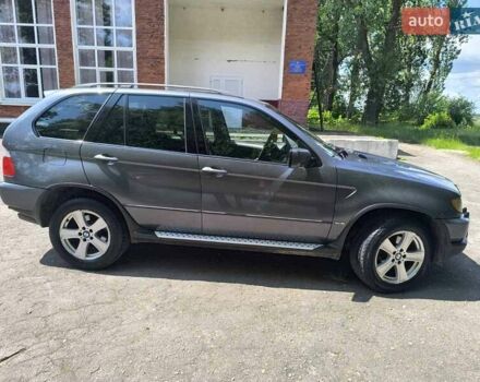 Серый БМВ Х5, объемом двигателя 3 л и пробегом 315 тыс. км за 6912 $, фото 1 на Automoto.ua