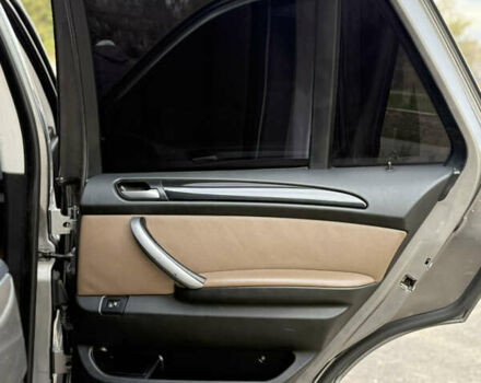 Серый БМВ Х5, объемом двигателя 2.99 л и пробегом 410 тыс. км за 11500 $, фото 16 на Automoto.ua