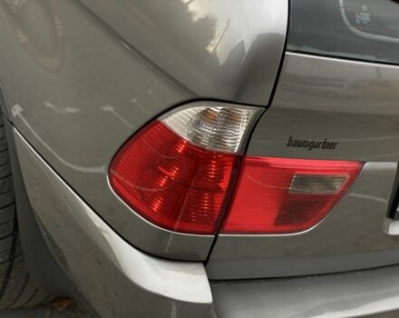 Серый БМВ Х5, объемом двигателя 3 л и пробегом 390 тыс. км за 7900 $, фото 5 на Automoto.ua