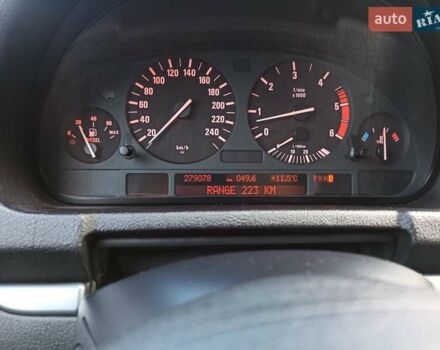 Сірий БМВ Х5, об'ємом двигуна 2.99 л та пробігом 279 тис. км за 13000 $, фото 13 на Automoto.ua