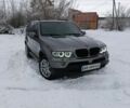 Серый БМВ Х5, объемом двигателя 3 л и пробегом 400 тыс. км за 8700 $, фото 1 на Automoto.ua