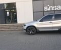 Серый БМВ Х5, объемом двигателя 3 л и пробегом 570 тыс. км за 8500 $, фото 7 на Automoto.ua