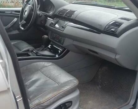 Серый БМВ Х5, объемом двигателя 2.99 л и пробегом 400 тыс. км за 9700 $, фото 7 на Automoto.ua