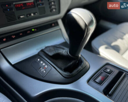 Серый БМВ Х5, объемом двигателя 3 л и пробегом 451 тыс. км за 13999 $, фото 26 на Automoto.ua